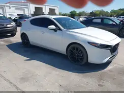 JM1BPAMM2S1762220 2025 MAZDA 3