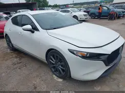 JM1BPAMM3K1118242 2019 MAZDA 3