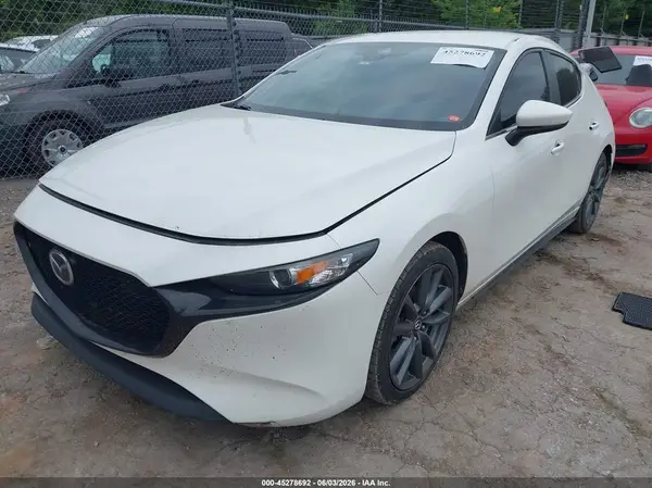 JM1BPAMM3K1118242 2019 MAZDA 3 - Image 2