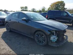 JM1BPAMM3K1138538 2019 MAZDA 3