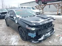 JM1BPAMM4S1750649 2025 MAZDA 3