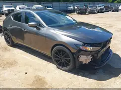 JM1BPAMM5K1143742 2019 MAZDA 3