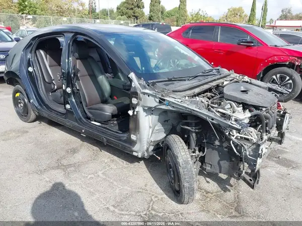 JM1BPAMM5P1619513 2023 MAZDA 3
