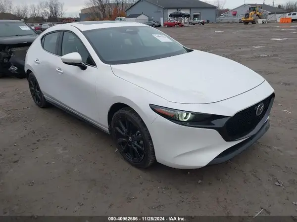 JM1BPAMM5S1761238 2025 MAZDA 3 - Image 1