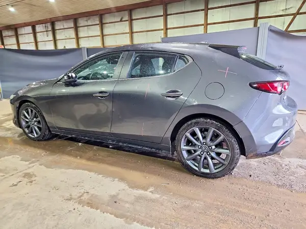 JM1BPAMM6K1121068 2019 MAZDA 3 - Image 2