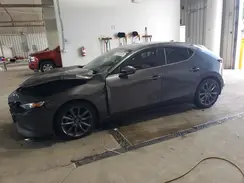 JM1BPAMM6K1141174 2019 MAZDA 3