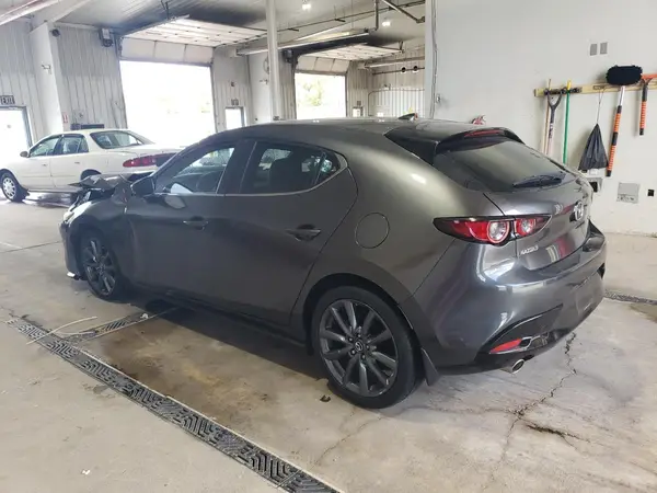 JM1BPAMM6K1141174 2019 MAZDA 3 - Image 2