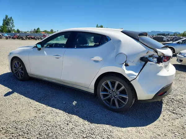 JM1BPAMM6L1154069 2020 MAZDA 3 - Image 2