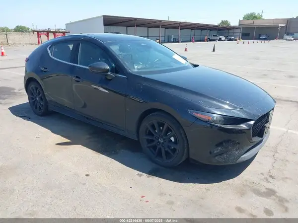 JM1BPAMM7R1656291 2024 MAZDA 3 - Image 1