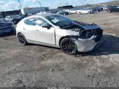 JM1BPAMM7S1777098 2025 MAZDA 3