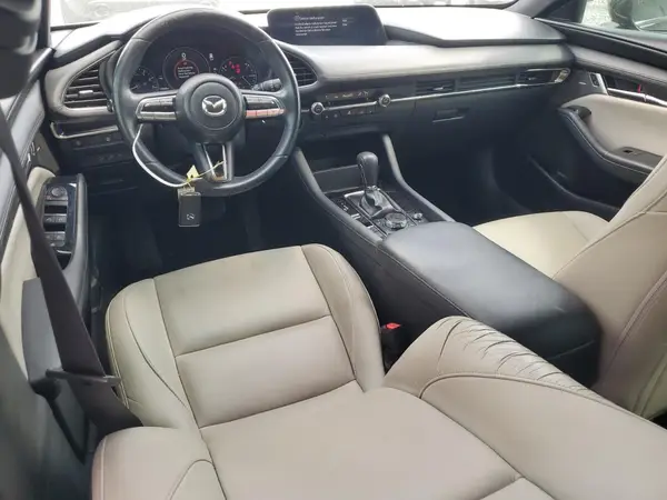JM1BPAMM8K1120388 2019 MAZDA 3 - Image 8