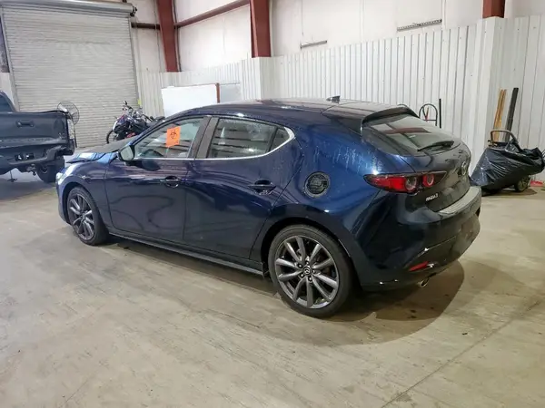 JM1BPAMM8K1143735 2019 MAZDA 3 - Image 2