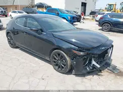 JM1BPAMM8P1600812 2023 MAZDA 3