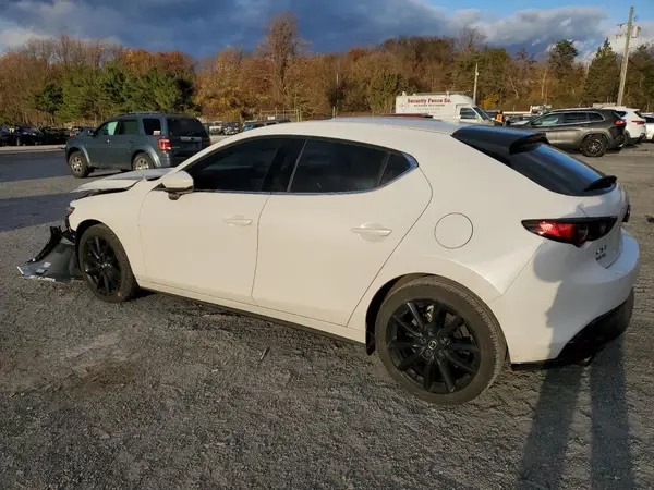 JM1BPAMM8R1718877 2024 MAZDA 3 - Image 2