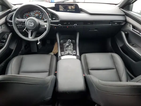JM1BPAMM8S1783623 2025 MAZDA 3 - Image 8