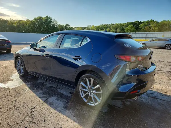 JM1BPAMM9K1117080 2019 MAZDA 3 - Image 2