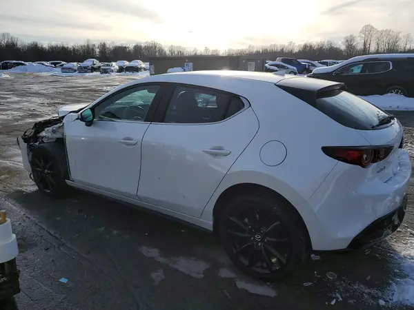 JM1BPAMM9R1702266 2024 MAZDA 3 - Image 2