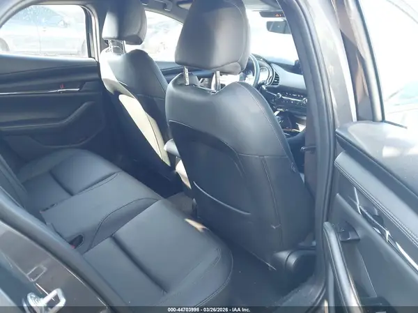JM1BPAMMXK1132025 2019 MAZDA 3 - Image 8