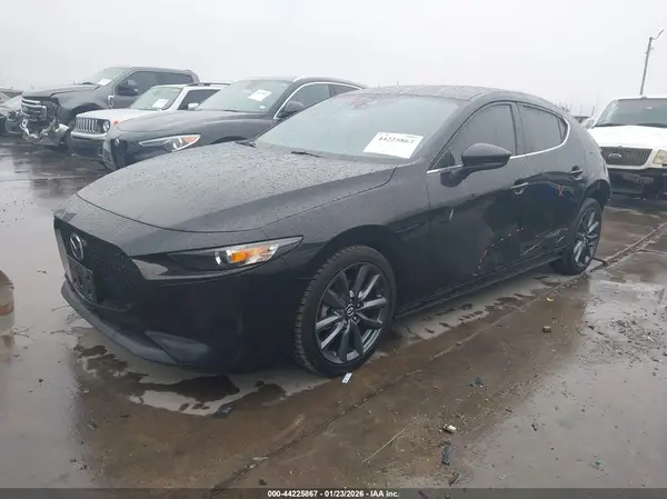 JM1BPAMMXK1136110 2019 MAZDA 3 - Image 2