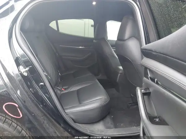 JM1BPAMMXK1136110 2019 MAZDA 3 - Image 8