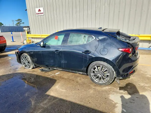 JM1BPAMMXP1605560 2023 MAZDA 3 - Image 2