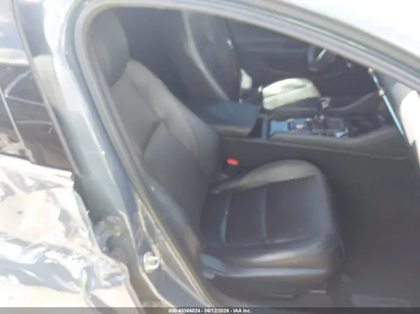 JM1BPANM0K1131786 2019 MAZDA 3 - Image 8