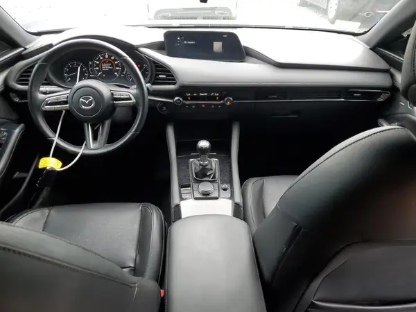 JM1BPANM1K1131425 2019 MAZDA 3 - Image 8