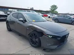 JM1BPANM3K1138988 2019 MAZDA 3