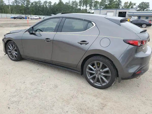 JM1BPANM3K1140563 2019 MAZDA 3 - Image 2