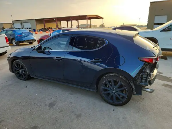 JM1BPANM3L1163441 2020 MAZDA 3 - Image 2