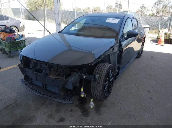 JM1BPANM7K1133096 2019 MAZDA 3 - Image 2
