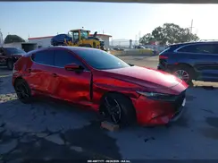 JM1BPANM9K1141975 2019 MAZDA 3