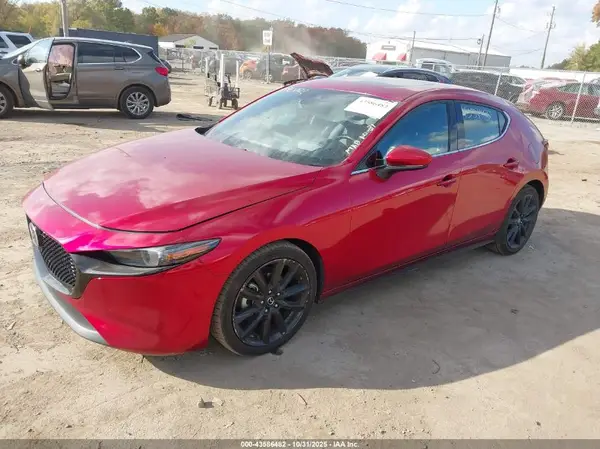 JM1BPANMXK1138440 2019 MAZDA 3 - Image 2