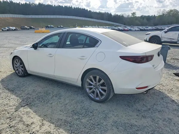 JM1BPBAM2K1131395 2019 MAZDA 3 - Image 2