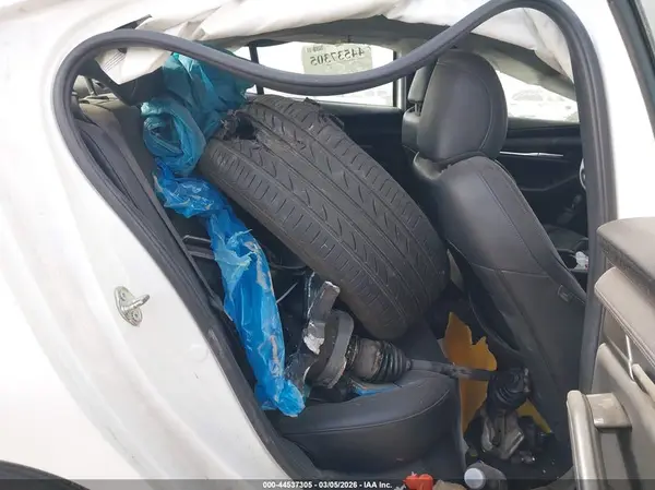 JM1BPBAM5K1123677 2019 MAZDA 3 - Image 8
