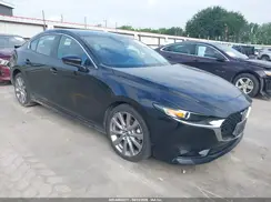 JM1BPBAM5K1132010 2019 MAZDA 3