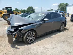 JM1BPBAM6K1132999 2019 MAZDA 3