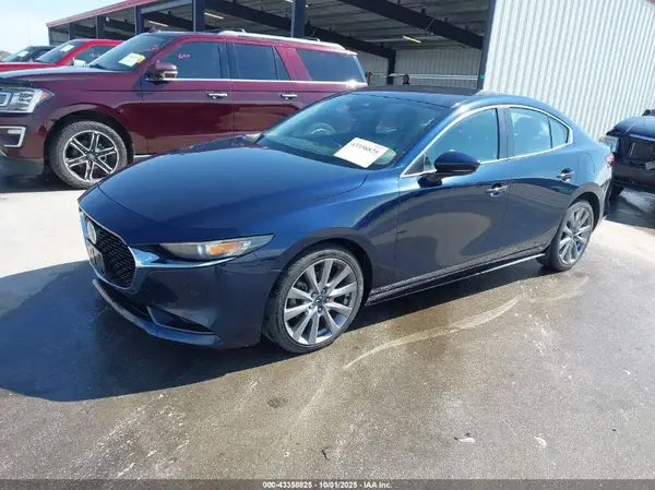 JM1BPBAM7K1115631 2019 MAZDA 3 - Image 2