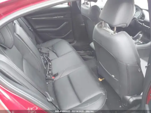 JM1BPBAM8K1138447 2019 MAZDA 3 - Image 8