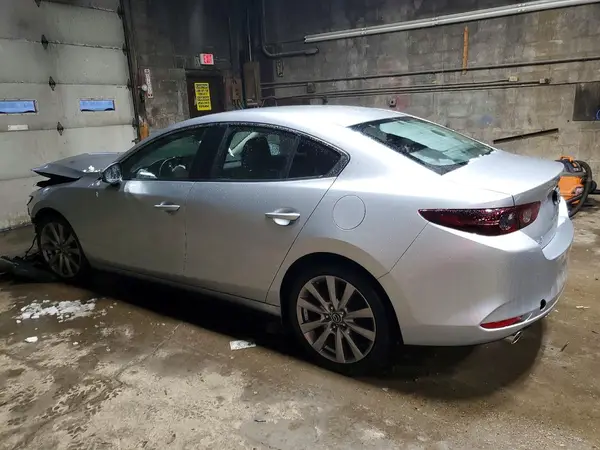 JM1BPBAM8K1146838 2019 MAZDA 3 - Image 2