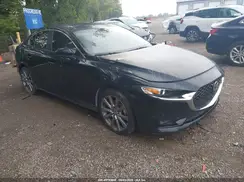 JM1BPBAM9K1115842 2019 MAZDA 3