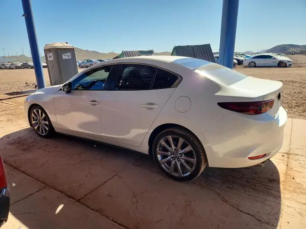 JM1BPBAM9K1116456 2019 MAZDA 3 - Image 2