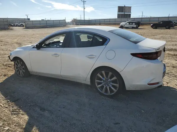 JM1BPBAM9K1131863 2019 MAZDA 3 - Image 2