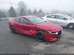 JM1BPBAY4M1340188 2021 MAZDA 3