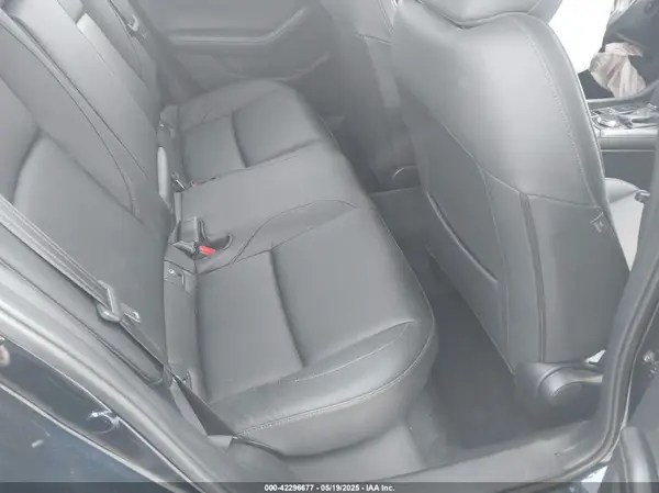 JM1BPBBL3M1334417 2021 MAZDA 3 - Image 8