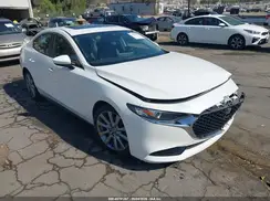 JM1BPBCL0M1345003 2021 MAZDA 3