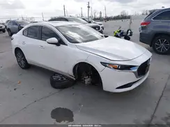 JM1BPBCL4N1509421 2022 MAZDA 3