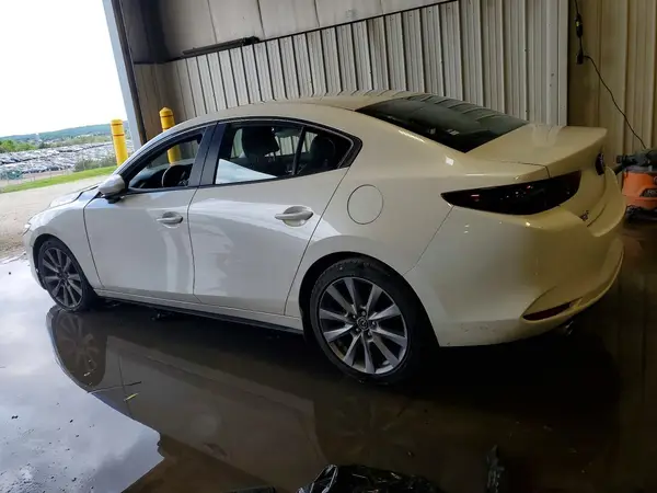 JM1BPBCLXM1306192 2021 MAZDA 3 - Image 2