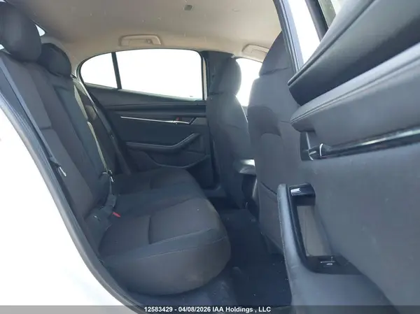 JM1BPBCM2K1126274 2019 MAZDA 3 - Image 8