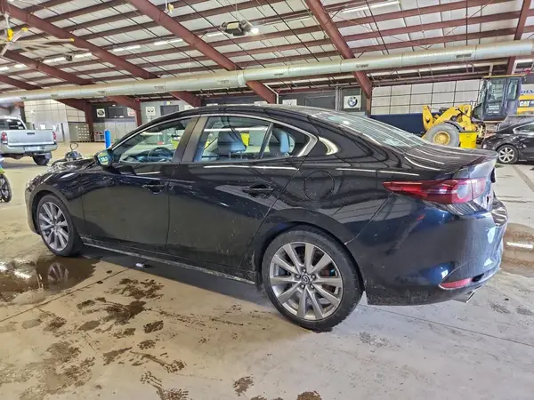 JM1BPBCM3L1171709 2020 MAZDA 3 - Image 2